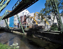 Abbruch neben der Wuppertaler Schwebebahn